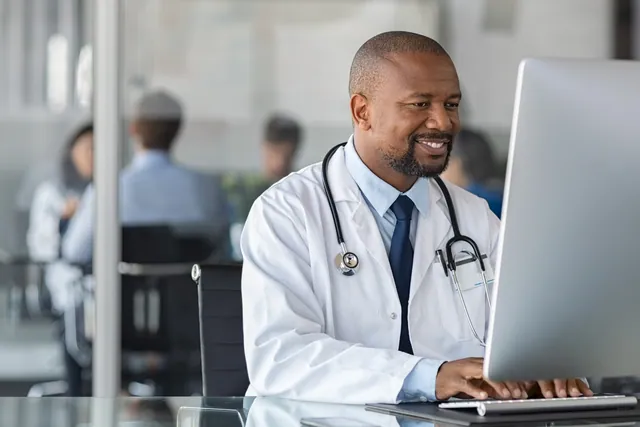 Embracing Flexible Work Models: A New Era in Healthcare Hiring